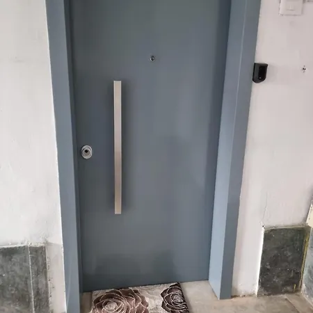 公寓 Charming Terrace 地拉那