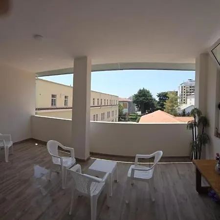 Charming Terrace Apartamento